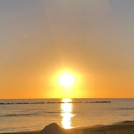 アパート A Casa Di Anna マルティンシクーロ